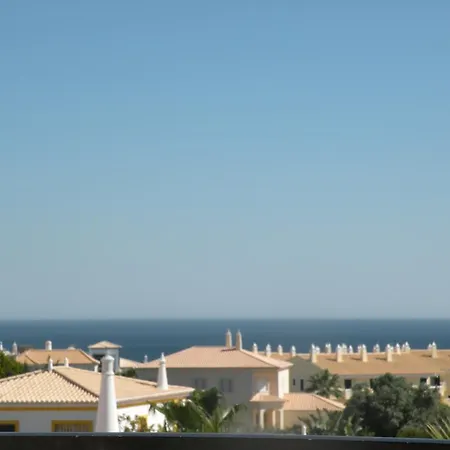 Vila Rosal *